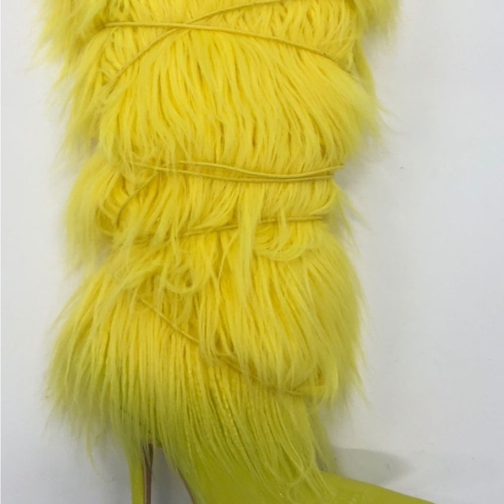 COPY - Pointed Toe Boots
